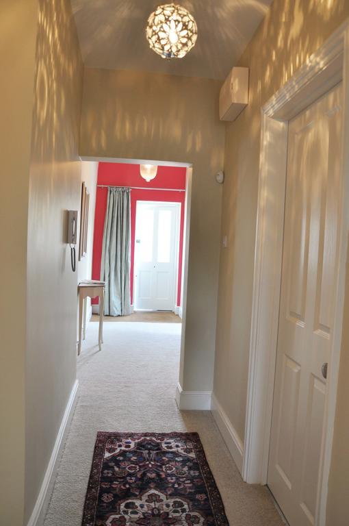 Bove Town House Apartments Glastonbury Room photo