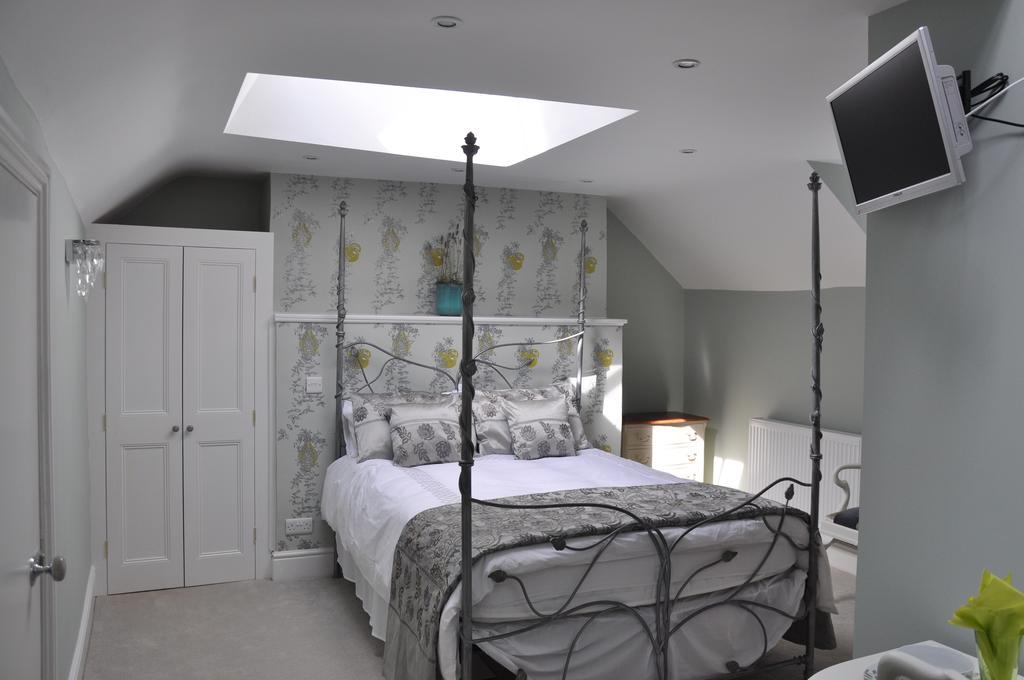 Bove Town House Apartments Glastonbury Room photo